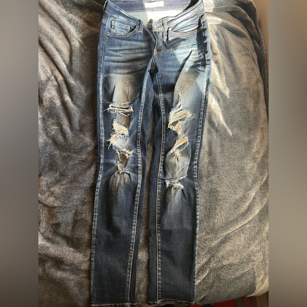 Kancan Distressed Skinny Jeans